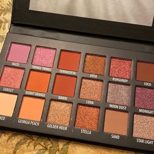 Kab cosmetics neutral shade eyeshadow palette